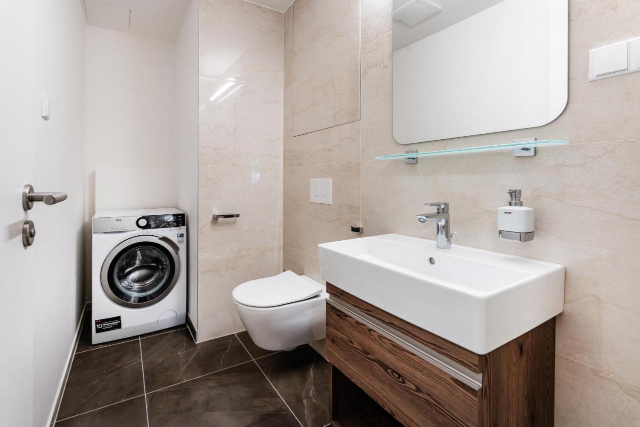 Residence Koubek - Apartmán A121 s infrasaunou Molo Lipno Lipno nad Vltavou Exteriér fotografie